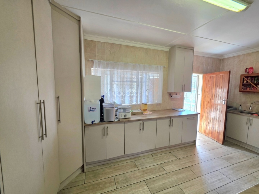 4 Bedroom Property for Sale in Morelig Free State